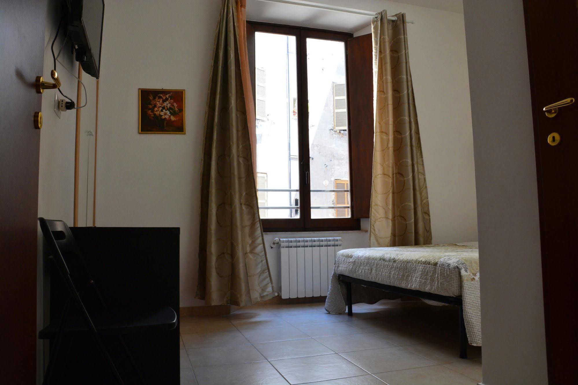 Piazza Vittorio Hotel 3*